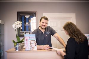 Talking to the dentist reduces dental anxiety
